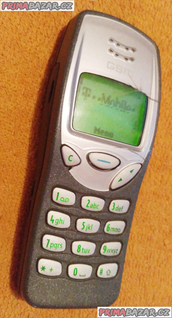 Nokia 3210 - funkční s 2 nedostatky!!! Nokia 3210 - funkční s 2 nedostatky!!!