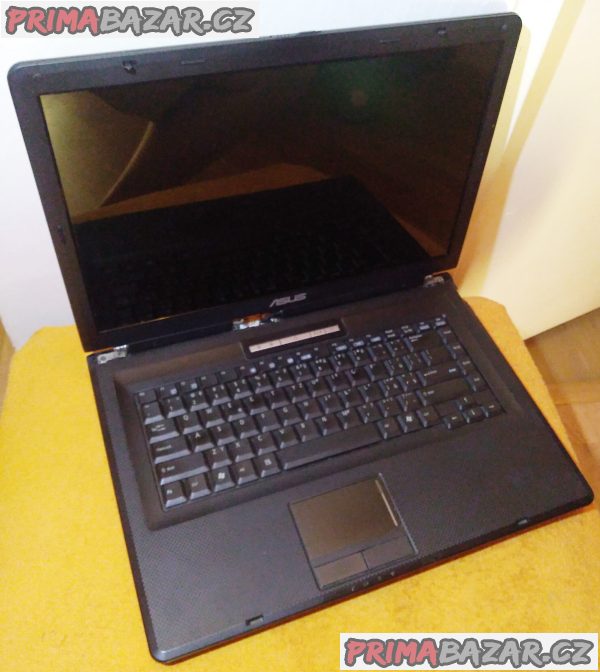 Notebook Asus X58L - k opravě nebo na náhradní díly!!! Notebook Asus X58L - k opravě nebo na náhradní díly!!!