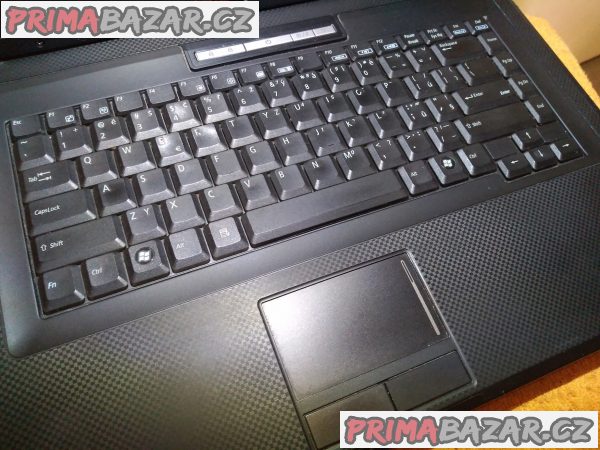 Notebook Asus X58L - k opravě nebo na náhradní díly!!! Notebook Asus X58L - k opravě nebo na náhradní díly!!!