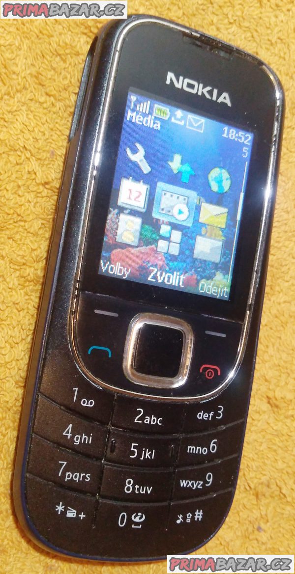 Nokia 2323c-2 s originální nabíječkou!!! Nokia 2323c-2 s originální nabíječkou!!!