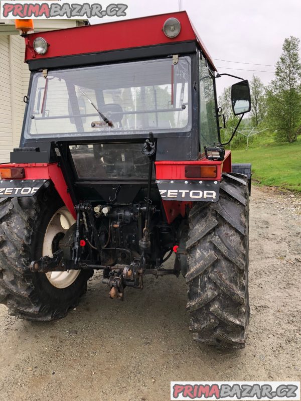 Traktor Zetor 7245 + kompletní čelní nakladač