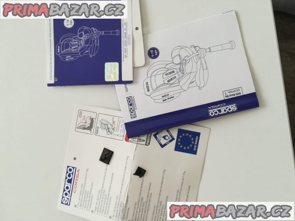 Polohovací sedačka značky SPARCO. Polohovací sedačka značky SPARCO.