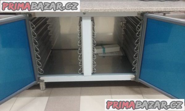 Pizza stůl s chladící nástavbou Pizza stůl s chladící nástavbou