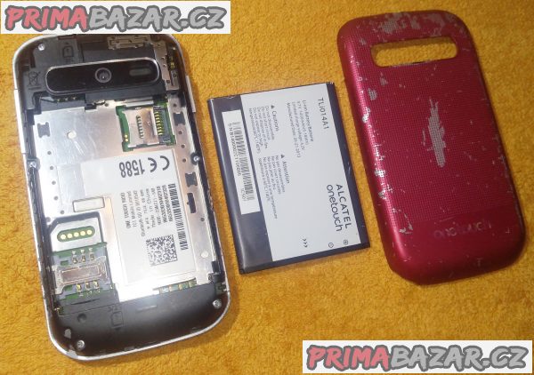 Alcatel 903D +Sony Ericsson W710i +Samsung S8300 -drobné závady!!!