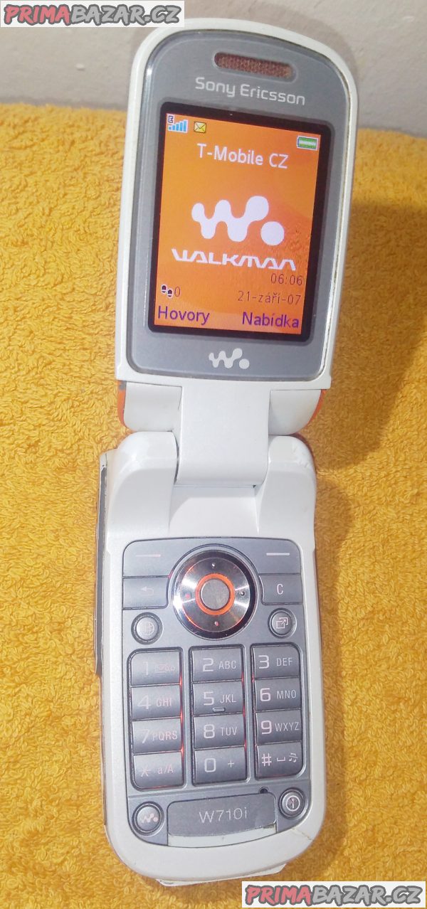 Alcatel 903D +Sony Ericsson W710i +Samsung S8300 -drobné závady!!!