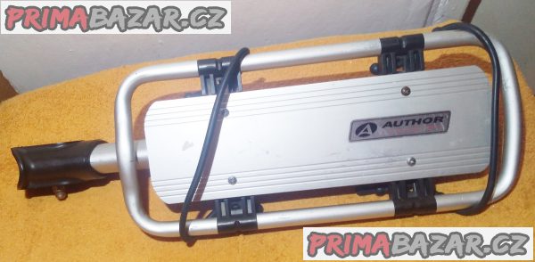 Prodlužka 10m +nosič na kolo +zkoušečka napětí. Prodlužka 10m +nosič na kolo +zkoušečka napětí.
