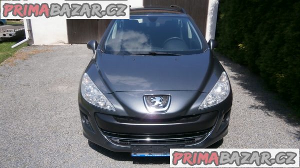 Peugeot 308 1,6 eHDi SW klimatizace ESP servisní knížka