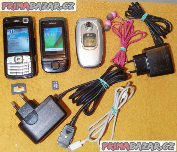 Nokia N70-1 +Nokia C2-05 +LG C3310 -100% funkční!!! Nokia N70-1 +Nokia C2-05 +LG C3310 -100% funkční!!!