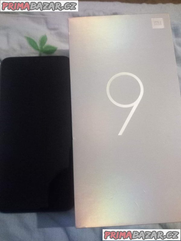 Prodám telefon Xiaomi mi 9 Prodám telefon Xiaomi mi 9