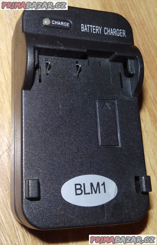 Kamera do auta +nabíj. BLM1 +sluchátko s mikr. +2x svítidlo +detektor kouře!