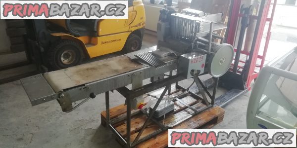 Nářezový stroj Berkel Nářezový stroj Berkel