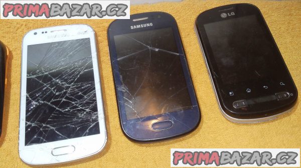 Samsung S3650 Corby +S7580 +S6810P +LG Optimus ME P350!