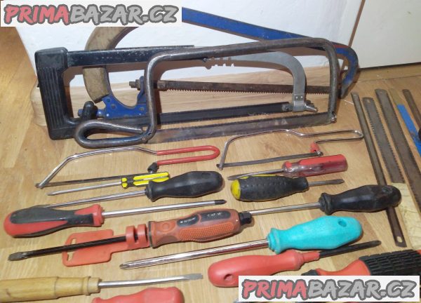 Sada 5 ručních pil +sada 8 kleští +sada 30 šroubováků!!! Sada 5 ručních pil +sada 8 kleští +sada 30 šroubováků!!!