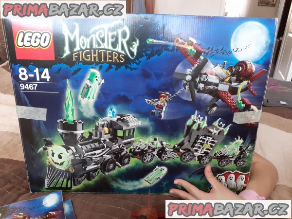 Lego 9467 Moster fighters the ghost train vč.krabice a návod