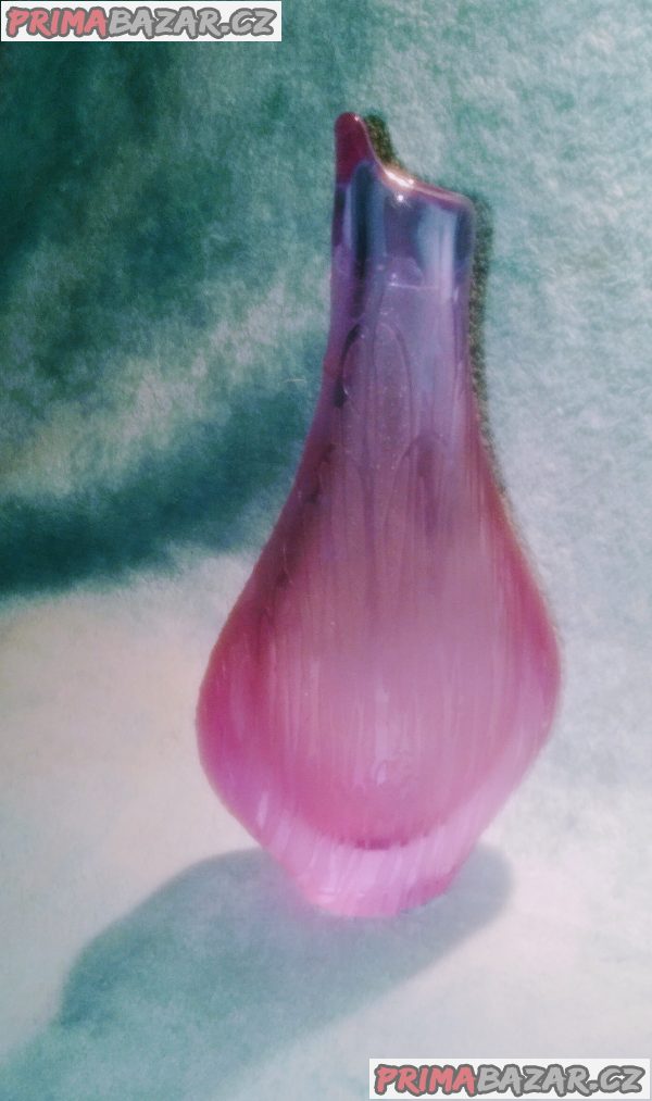 Dekorační vázička - růžové probarvení