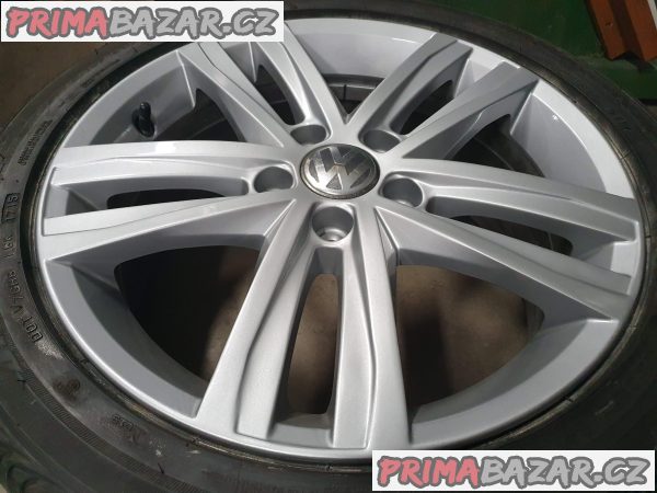 orig. Volkswagen Jetta Touran 90% letni pneu 5x112 7x17