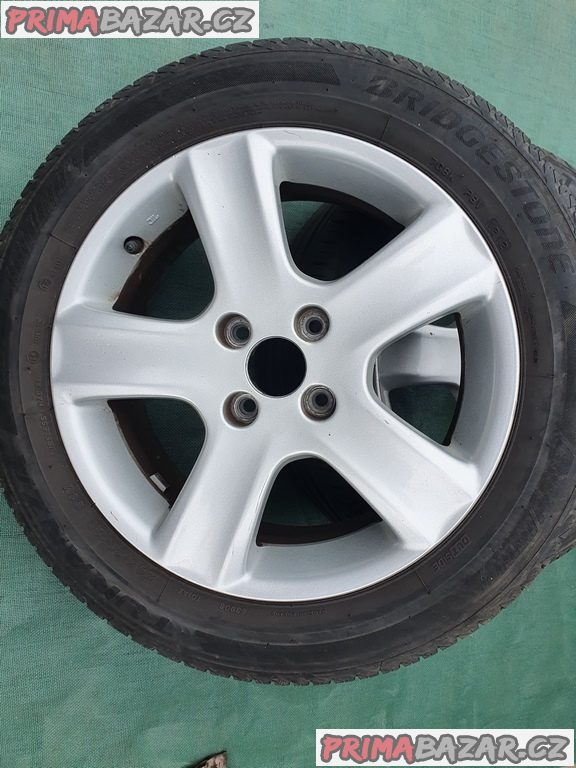 alu kola elektrony Peugeot 4x108 6.5jx16 et31 pneu bridgestone 205/55 r16 letni 60% vzorek možnost zaslání na dobírku platí do