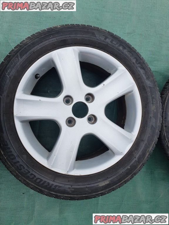 alu kola elektrony Peugeot 4x108 6.5jx16 et31 pneu bridgestone 205/55 r16 letni 60% vzorek možnost zaslání na dobírku platí do