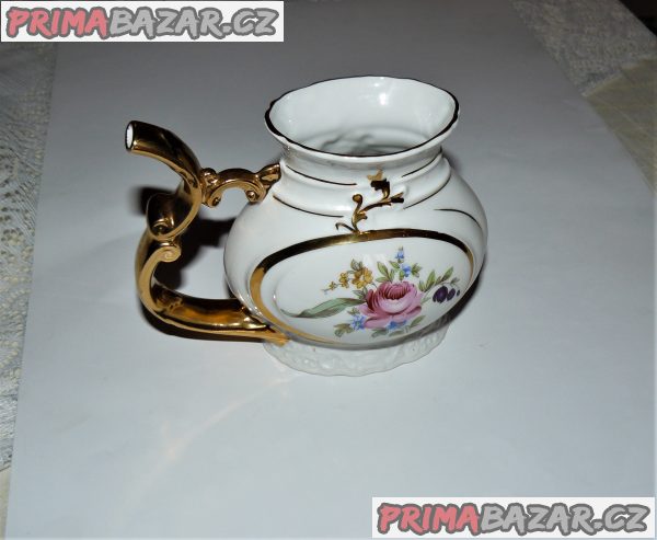 Porcelánový pohár s hrdlem 140x108x75 mm