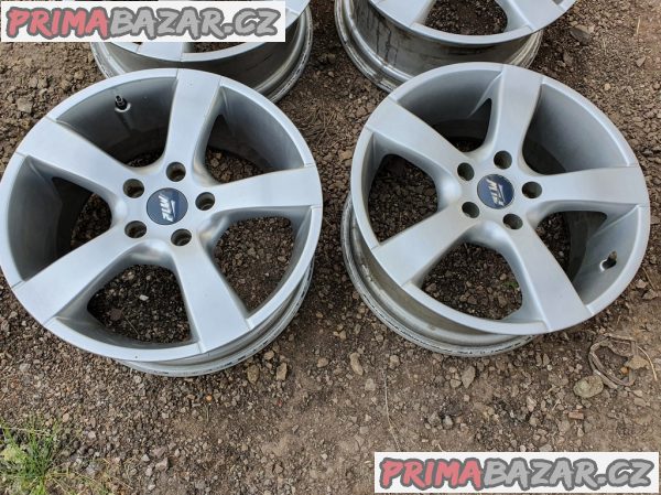 Alu kola plw 5x114.3 8jx17 et35 r17 cislo dilu pw8017 8x17 cena je za kompletní sadu 4 Alu kola plw 5x114.3 8jx17 et35 r17 cislo dilu pw8017 8x17 cena je za kompletní sadu 4