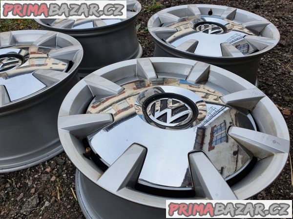 Alu kola Volkswagen 5C0 5x112 6jx18 et48 r18 cislo dilu 5C0601025BA 6x18 cena je za kompletní sad Alu kola Volkswagen 5C0 5x112 6jx18 et48 r18 cislo dilu 5C0601025BA 6x18 cena je za kompletní sad