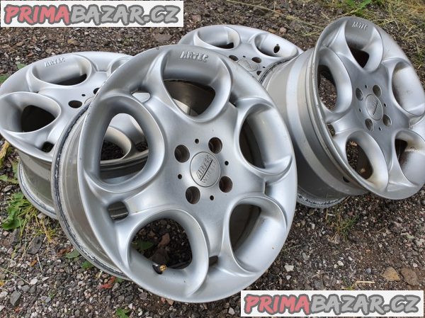 Alu kola Artec 4x100 7jx15 et38 r15 cislo dilu 44069 7x15 cena je za kompletní