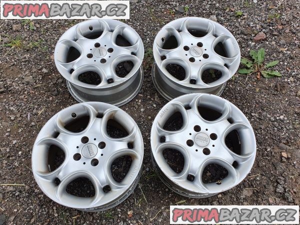 Alu kola Artec 4x100 7jx15 et38 r15 cislo dilu 44069 7x15 cena je za kompletní