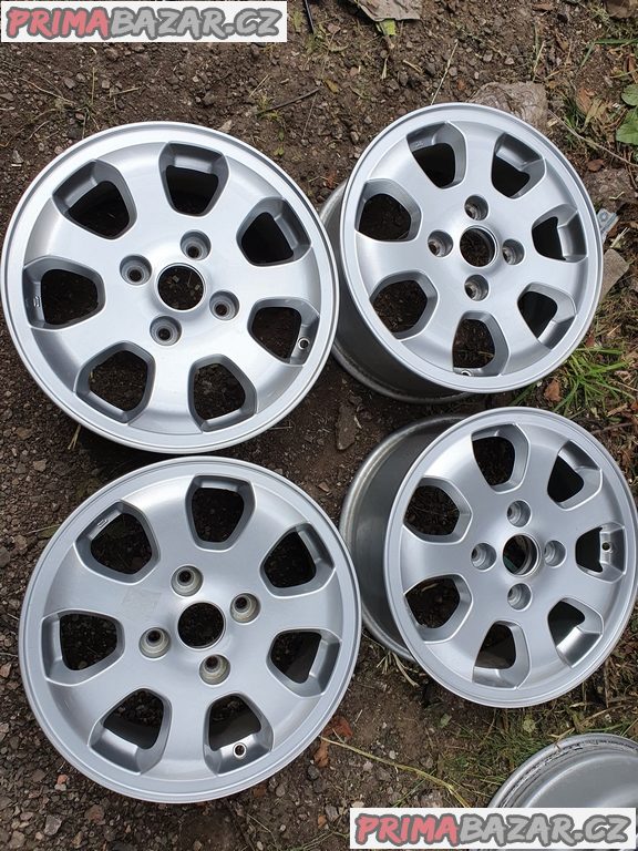 Alu kola mitsubishi 4x114.3 6jx15 et46 r15 cislo dilu 425OAC 6x15 cena je za komp