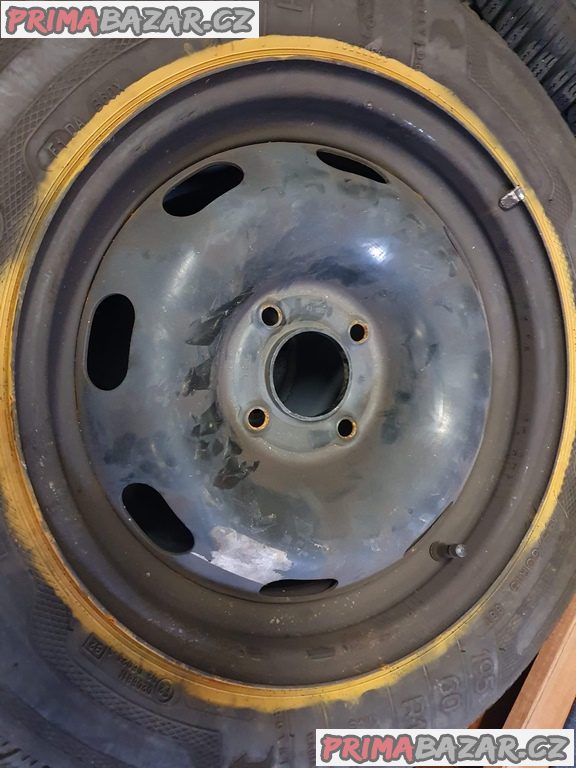 Plechove disky peugeot citroen r15 s pneu zimní kleber 4x108 6jx15 et23 pneu 70% vzorek 195/60 r15 88t cena je za všechny 4 disky i s Plechove disky peugeot citroen r15 s pneu zimní kleber 4x108 6jx15 et23 pneu 70% vzorek 195/60 r15 88t cena je za všechny 4 disky i s