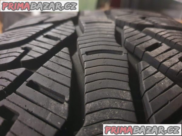 Plechove disky stredova dira 67.1 mitsubishi mazda hyundai 5x114.3 6.5jx16 et47 pneu kleber 205/60 r16 92h 95% vzorek zimní cena je za všechny 4 disky i