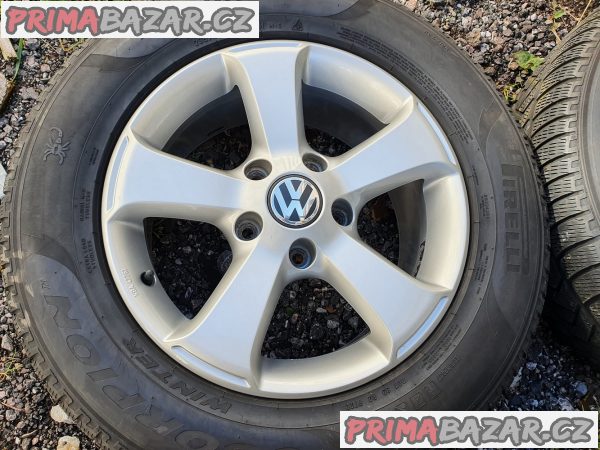 Alu kola orig. Volkswagen Touareg 7P0 germ 5x130 7.5jx17 et50 pneu na dojetí pirelli 235/65 r17 108h zimní  v top stavu 7,5x17 et50 cena je za kompletní sadu 4 di