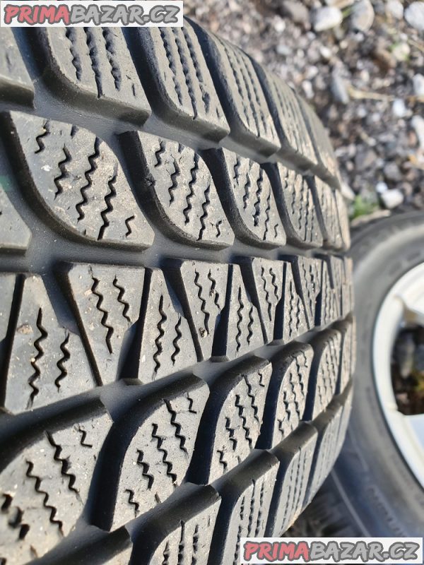 Alu kola Opel Alfa 5x110 6.5jx15 et38 pneu Bridgestone 195/65 r15 91t 90% vzorek zimní  6,5x15 cena je za kompletní sadu 4 d