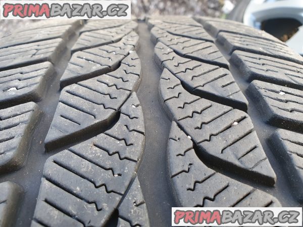 Alu kola v top stavu 5x120 germany 8jx17 et20 pneu uniroyal 225/45 r17 91h stredova dira 74.1 stredici kroužky na 72.6 pneu 80% vzorek zimní 8x17  cena je za kompletní sadu 4 disk