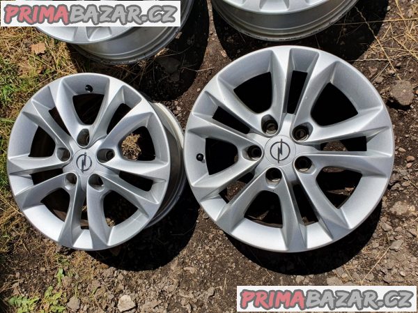 Alu kola orig. Opel r16 5x110 6jx16 et40 v pěkném stavu 6x16 cena je za kompletní sa Alu kola orig. Opel r16 5x110 6jx16 et40 v pěkném stavu 6x16 cena je za kompletní sa