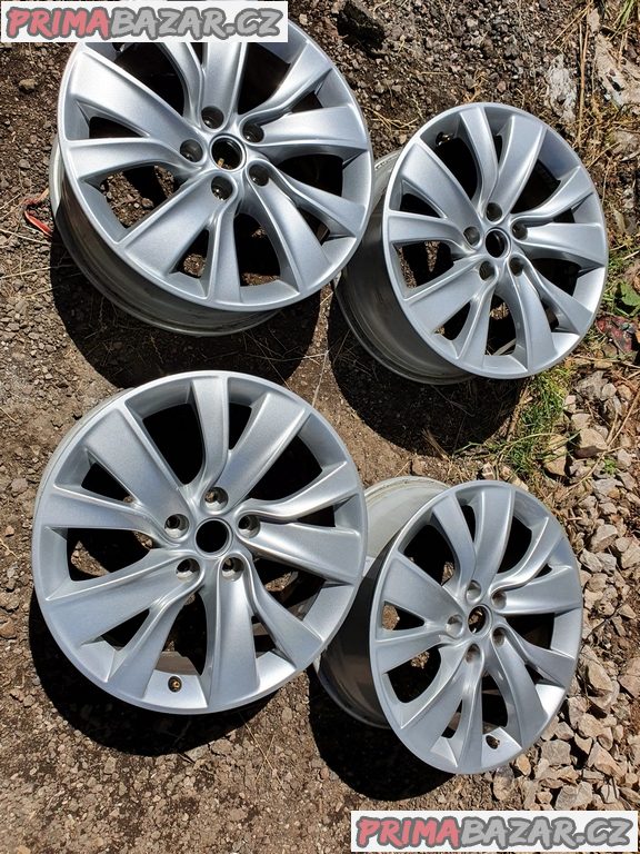 Alu kola orig. Opel germany 5x115 7.5jx18 is41 r18 číslo dílu OP080 v top stavu 7,5x18 et41 cena je za kompletní sad