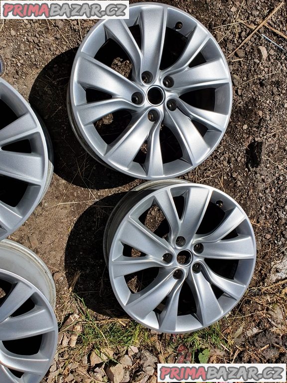 Alu kola orig. Opel germany 5x115 7.5jx18 is41 r18 číslo dílu OP080 v top stavu 7,5x18 et41 cena je za kompletní sad