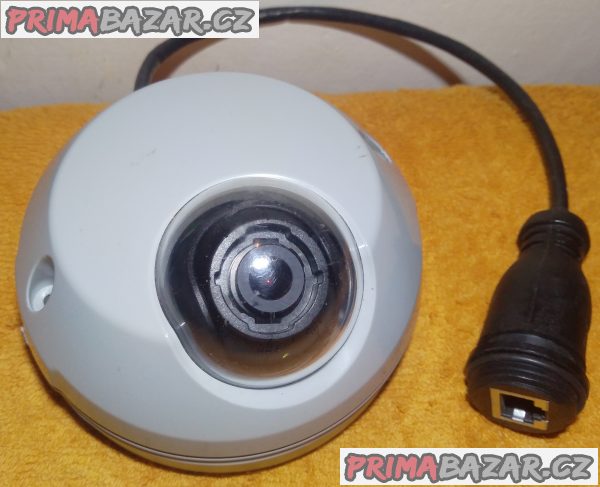 Venkovní IP kamera Axis +2x HDD redukce!!! Venkovní IP kamera Axis +2x HDD redukce!!!