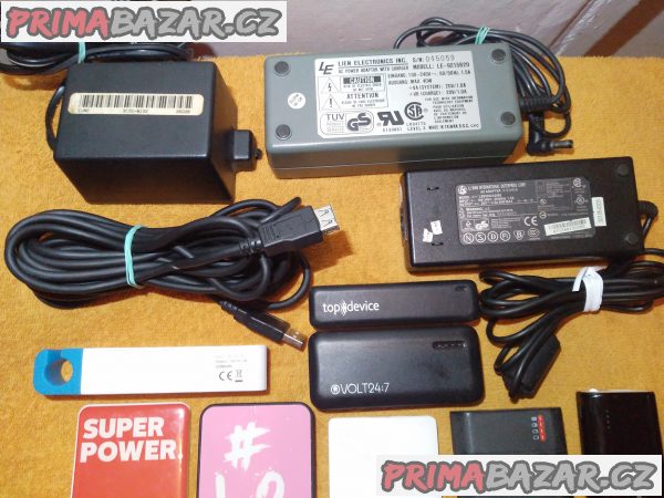 Powerbanky +napájecí adaptéry +USB kabel -100 % funkční!!! Powerbanky +napájecí adaptéry +USB kabel -100 % funkční!!!