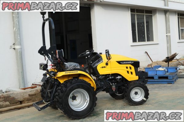 Malotraktor 4 x 4 ,Traktor 26 HP - motor Mitsubishi