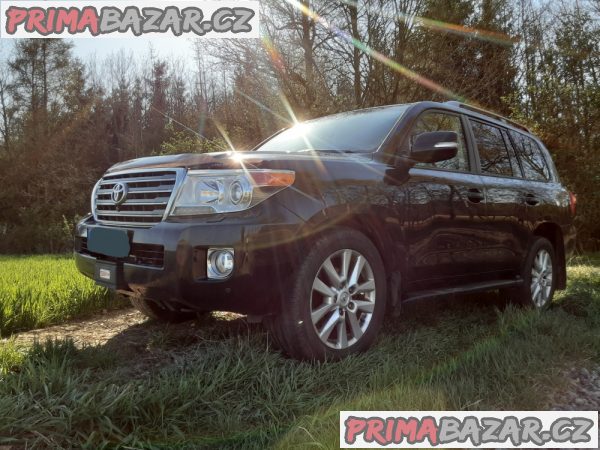 Toyota LAND CRUISER V8 4.5 D-4D Lux+