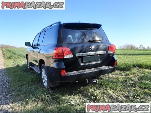 Toyota LAND CRUISER V8 4.5 D-4D Lux+