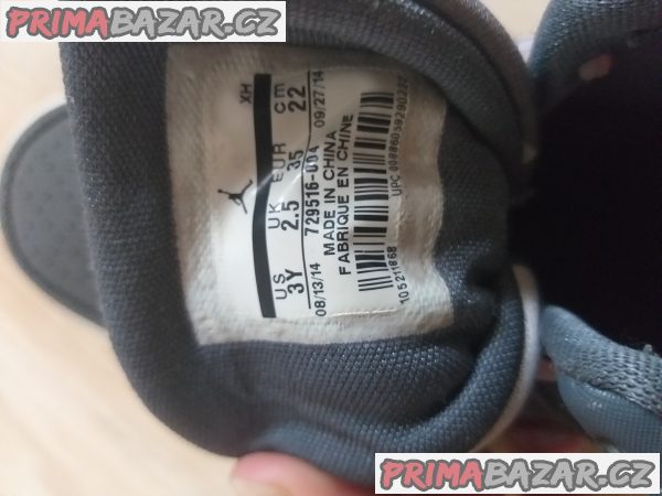 Botasky Nike Jordan velikost 35