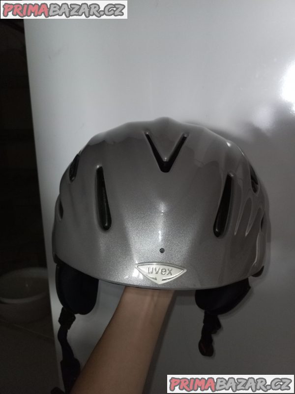 lyzarska-helma-uvex