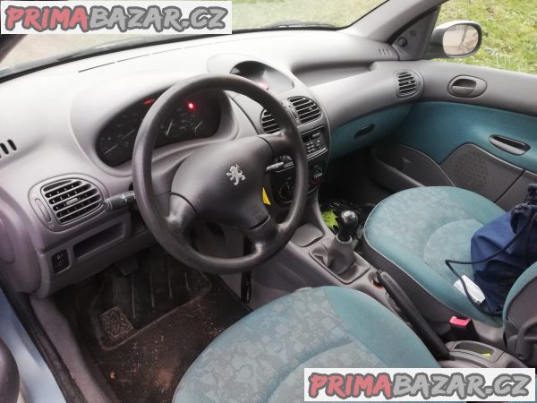 prodám Peugeot 206 1.1 el okna nová stk naj 153tis,