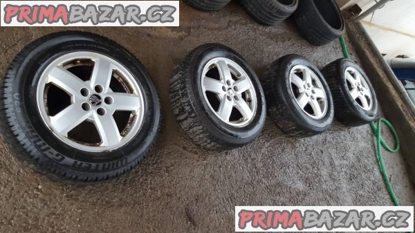 Alu kola orig ronal škoda 1U0 5x100 6jx15 et38 pneu