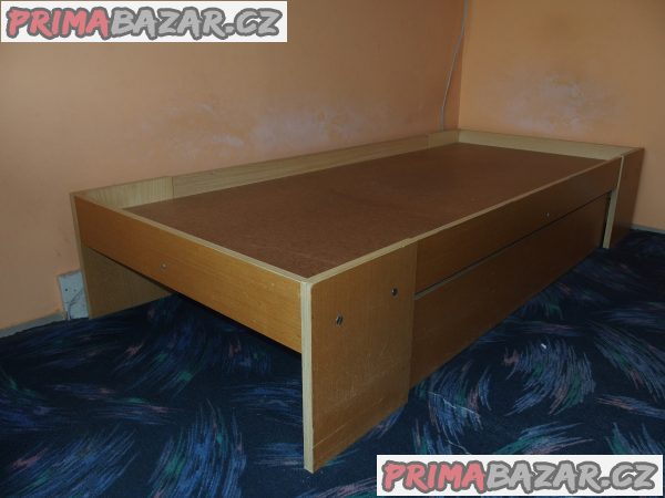 Válenda 90 cm s úložným prostorem