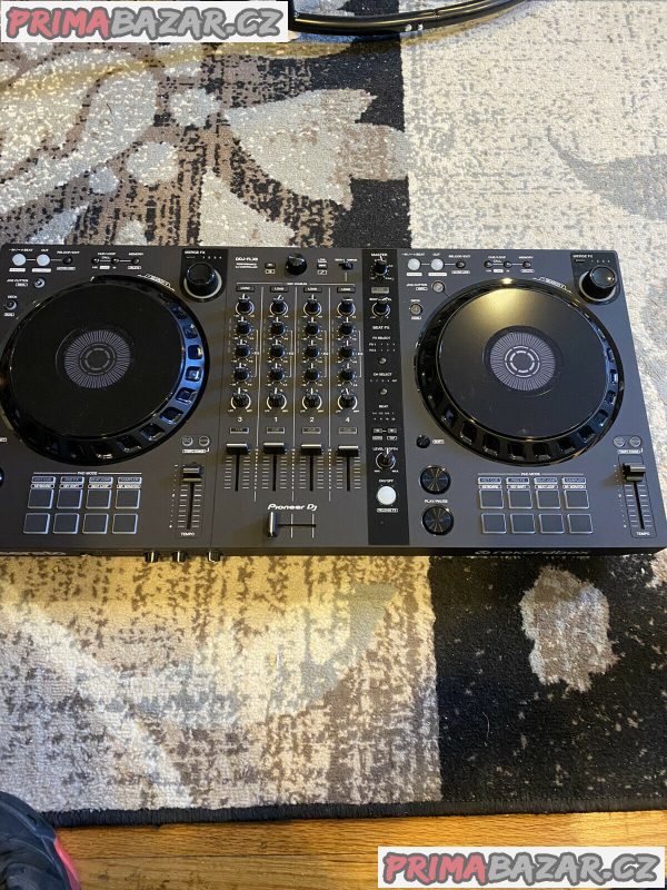 Zcela nový Pioneer DJ DDJ-FLX6 4kanálový DJ ovladač pro Serator nebo Rekordbox