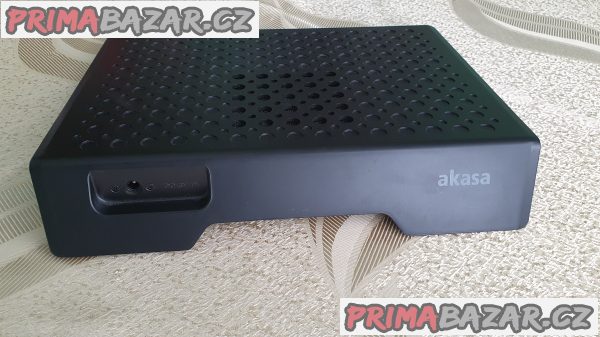 Chladící podložka AKASA pro notebook Chladící podložka AKASA pro notebook