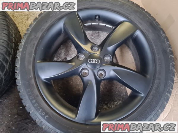 Alu kola disky audi orig černý lak 8V0 5x112 6jx17 et48 pn Alu kola disky audi orig černý lak 8V0 5x112 6jx17 et48 pn