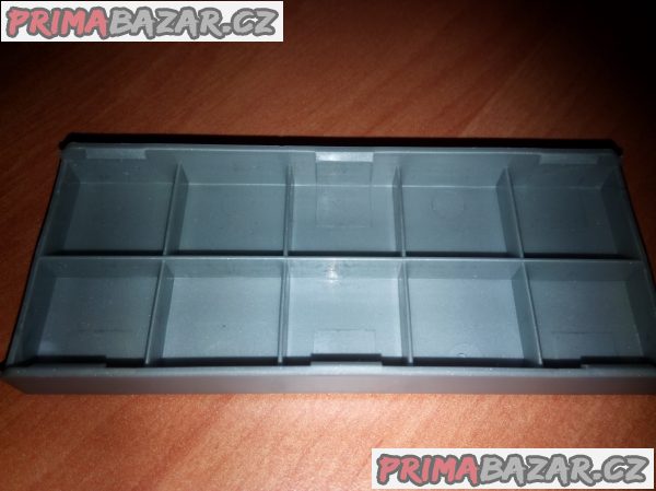 Krabičky plastové menší šedé 6ks - PLATÍ do SMAZÁNÍ Krabičky plastové menší šedé 6ks - PLATÍ do SMAZÁNÍ